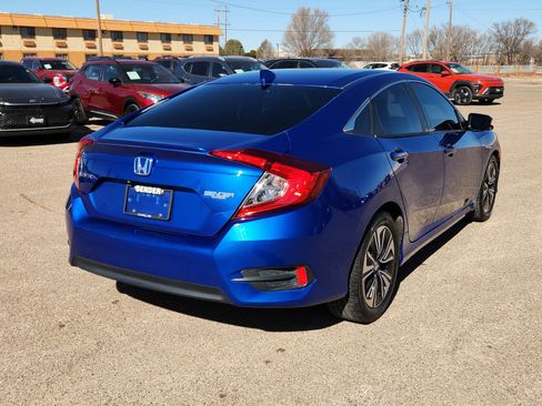 Used 2016 Honda Civic EX-T image 4