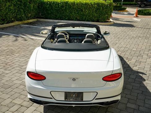 Used 2024 Bentley Continental GT Speed image 23