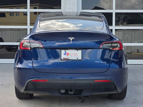 Used 2021 Tesla Model Y Long Range image 6