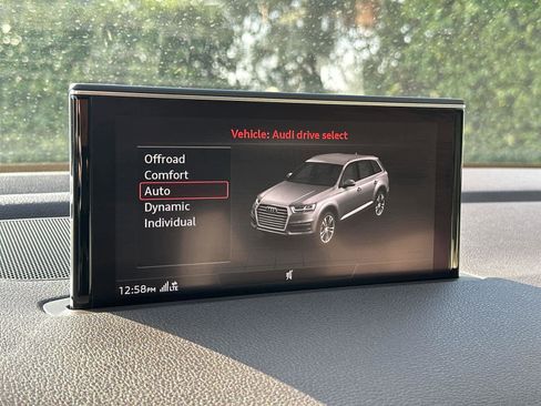 Used 2019 Audi Q7 3.0T Premium w/ Convenience Package image 30