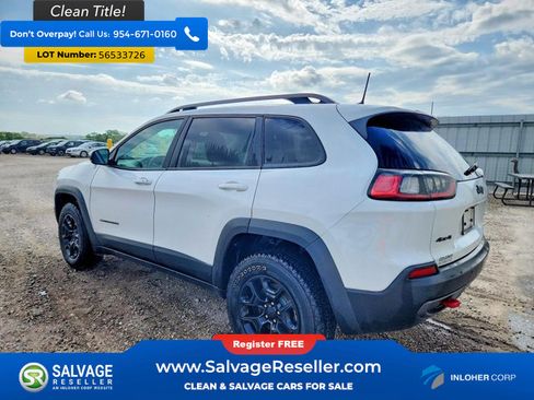 Used 2019 Jeep Cherokee Trailhawk w/ Cold Weather Group AWD/4WD image 3