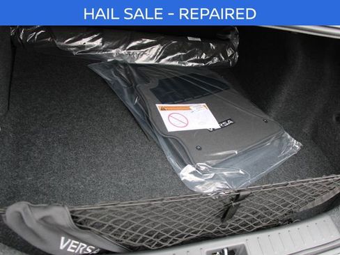 New 2025 Nissan Versa SR w/ Trunk Package FWD image 31