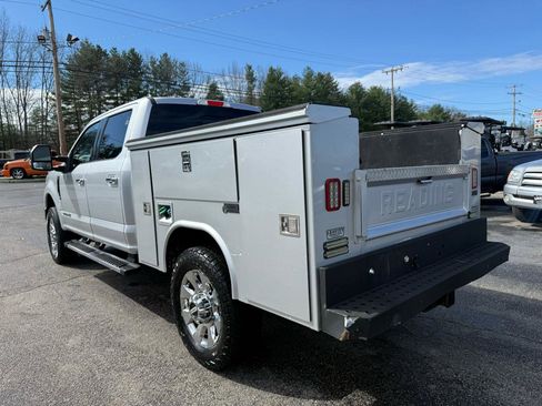 Used 2017 Ford F350 Lariat w/ Lariat Ultimate Package image 10