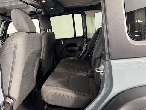 Used 2025 Jeep Wrangler Willys 4xe image 27