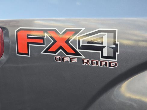 Used 2016 Ford F150 XLT w/ Equipment Group 302A Luxury image 27