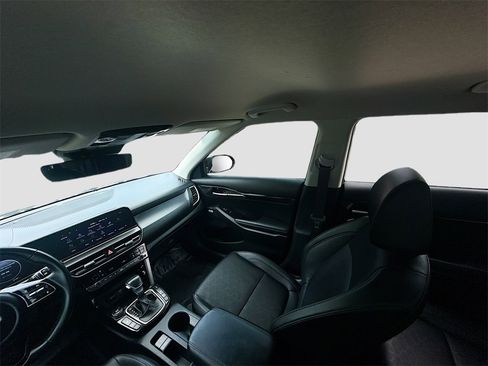 Used 2024 Kia Seltos SX image 24