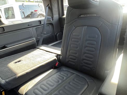 Used 2023 Rivian R1S Adventure AWD/4WD image 32
