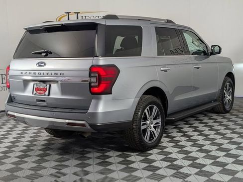 Used 2024 Ford Expedition Limited image 7