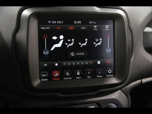 Used 2023 Jeep Renegade Limited w/ Sun/Sound Group AWD/4WD image 10