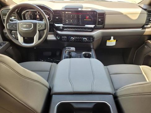 New 2026 GMC Sierra 1500 SLT AWD/4WD image 11