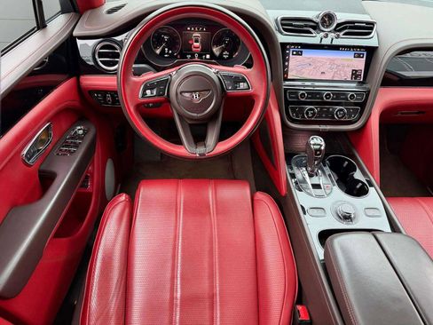 Certified 2022 Bentley Bentayga image 34