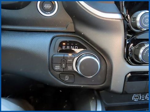 New 2026 RAM 1500 Express image 17