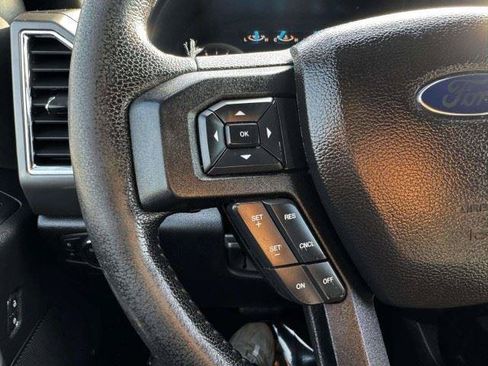 Used 2016 Ford F150 XLT w/ Equipment Group 302A Luxury AWD/4WD image 32