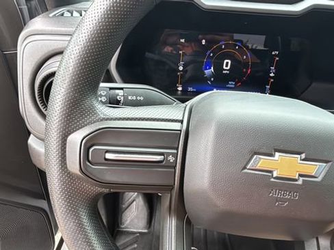 Used 2023 Chevrolet Colorado W/T RWD image 22