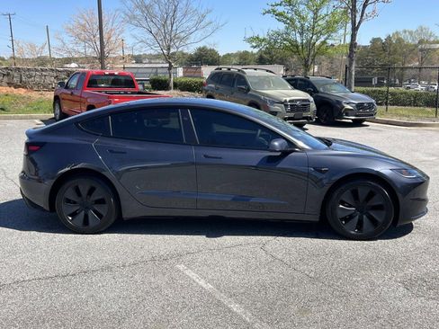 Used 2025 Tesla Model 3 Long Range image 8