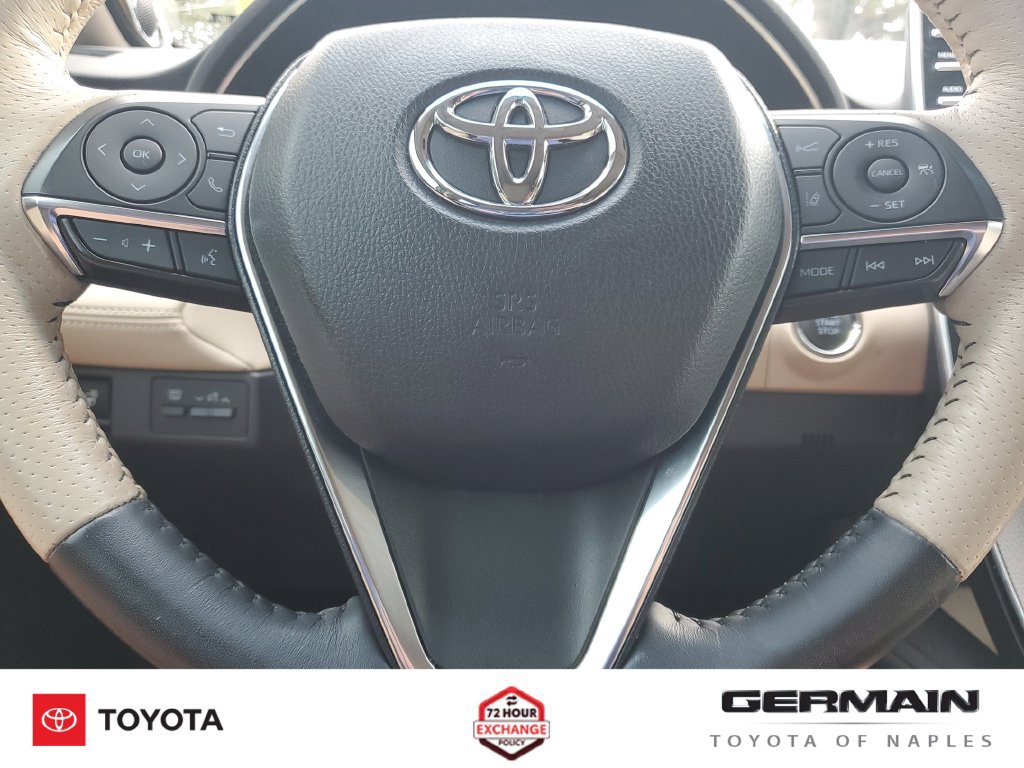 Used 2020 Toyota Avalon Limited FWD image 24