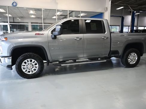 Used 2024 Chevrolet Silverado 2500 LT w/ All Star Edition AWD/4WD image 8