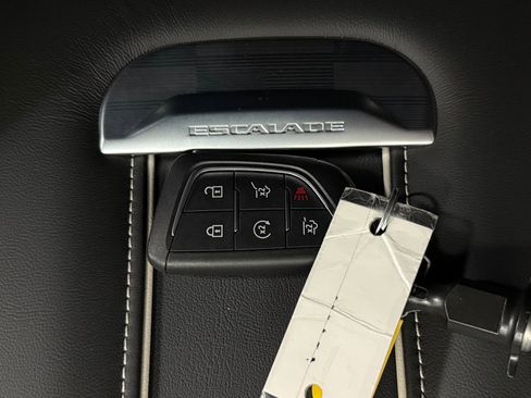New 2026 Cadillac Escalade ESV Platinum Sport image 44