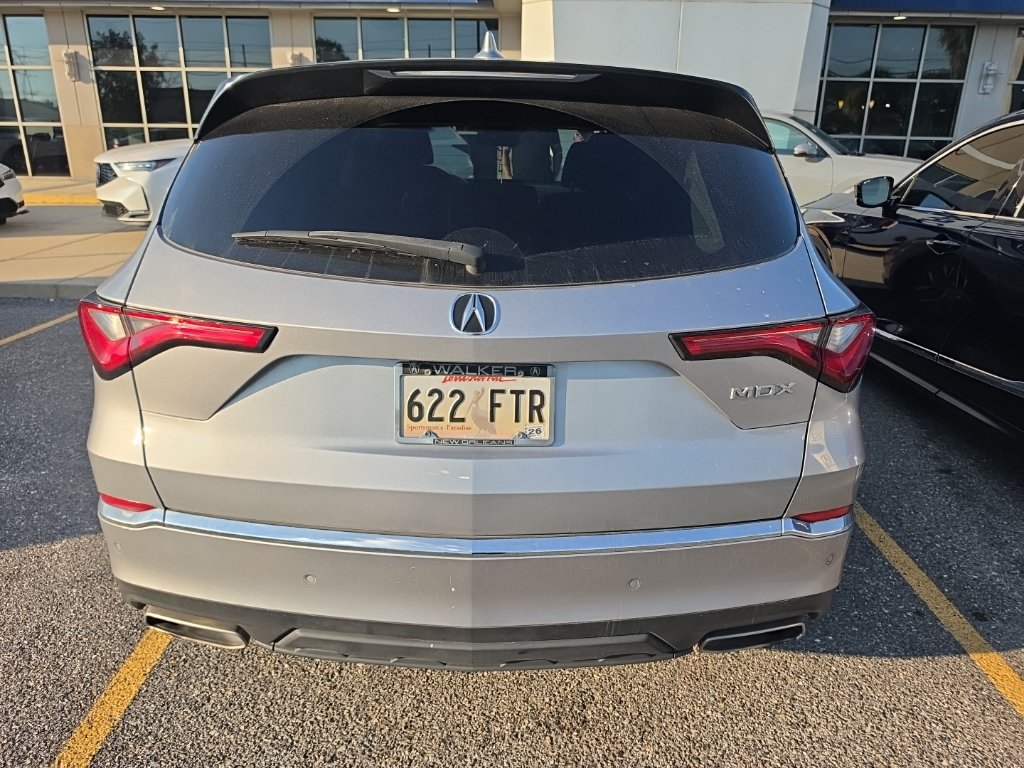 Used 2023 Acura MDX w/ Technology Package FWD image 5