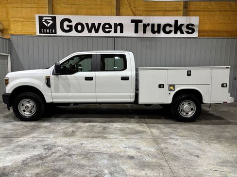Used 2019 Ford F350 XL AWD/4WD image 2