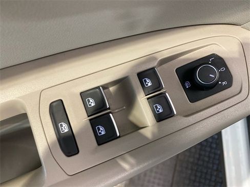 Used 2019 Volkswagen Atlas SEL image 14