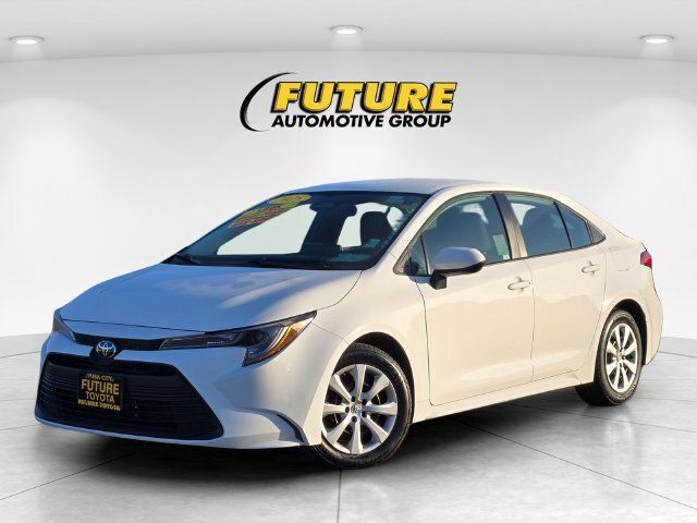 Certified 2025 Toyota Corolla LE FWD image 10