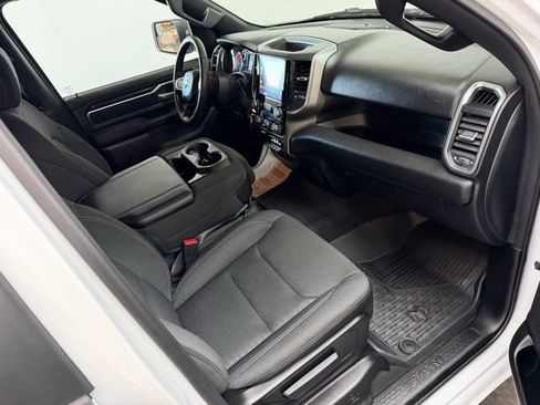 Used 2025 RAM 1500 Big Horn AWD/4WD image 36