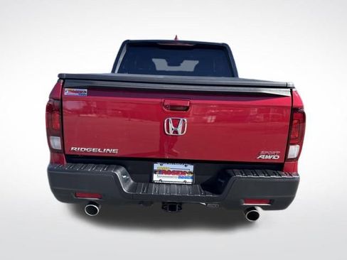 Used 2023 Honda Ridgeline Sport image 4