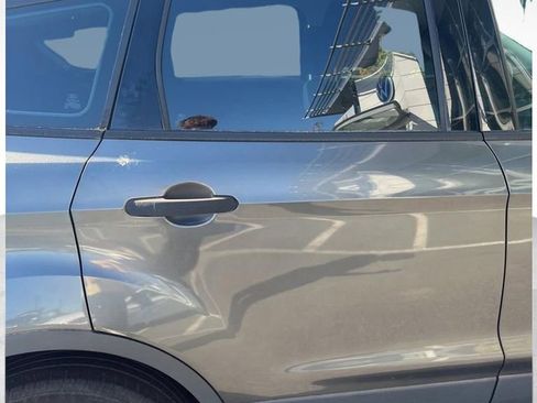 Used 2016 Ford Escape S FWD image 18