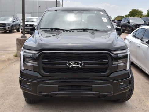Used 2025 Ford F150 Lariat w/ Equipment Group 501A Mid AWD/4WD image 3