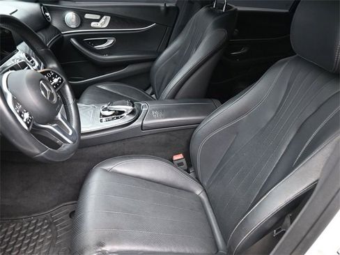 Used 2020 Mercedes-Benz E 350 Sedan image 33