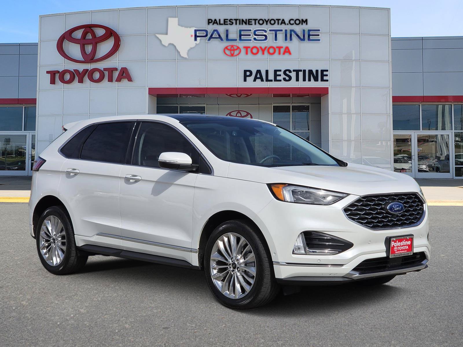 Used 2024 Ford Edge Titanium w/ Titanium Elite Package AWD/4WD image 1
