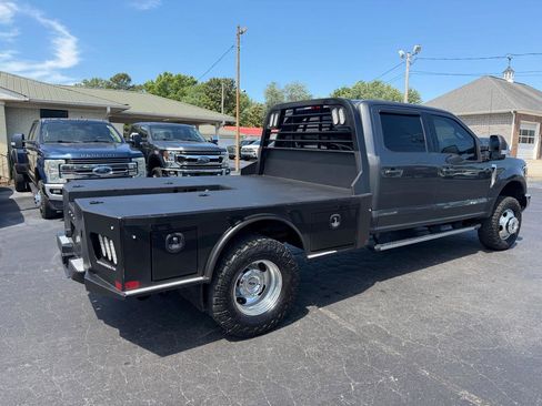 Used 2017 Ford F350 Lariat w/ Lariat Ultimate Package AWD/4WD image 5