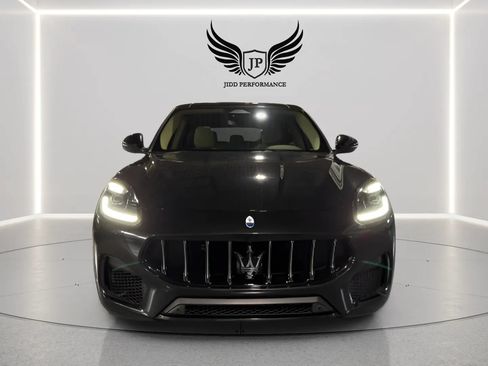 Used 2023 Maserati Grecale GT AWD/4WD image 2