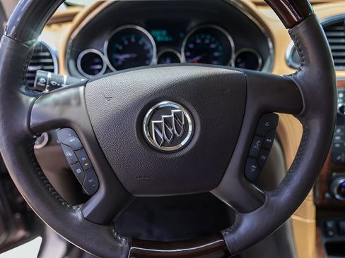 Used 2015 Buick Enclave Leather FWD image 15