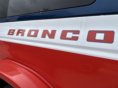 Used 2025 Ford Bronco Stroppe Edition image 17