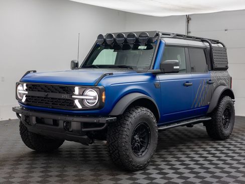 New 2025 Ford Bronco Badlands AWD/4WD image 18