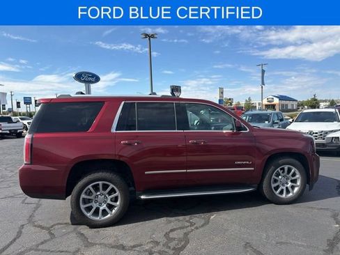 Used 2017 GMC Yukon Denali w/ Open Road Package AWD/4WD image 4