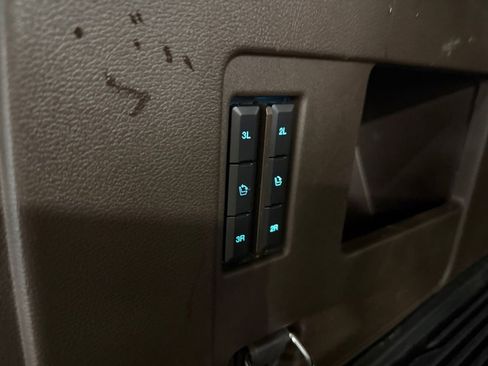 Used 2023 Ford Expedition Max King Ranch image 25