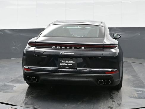 Used 2025 Porsche Panamera RWD image 6