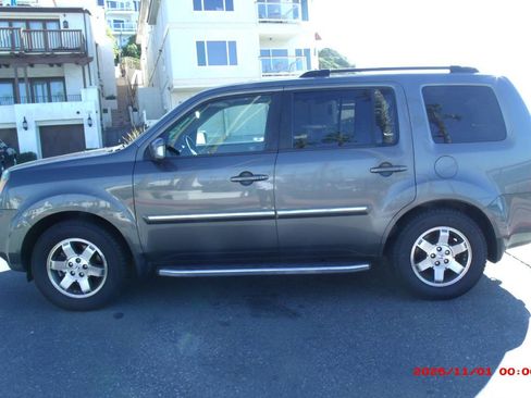 Used 2009 Honda Pilot Touring image 13
