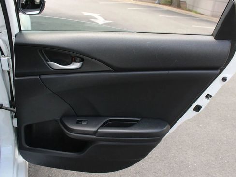 Used 2021 Honda Civic Sport image 23