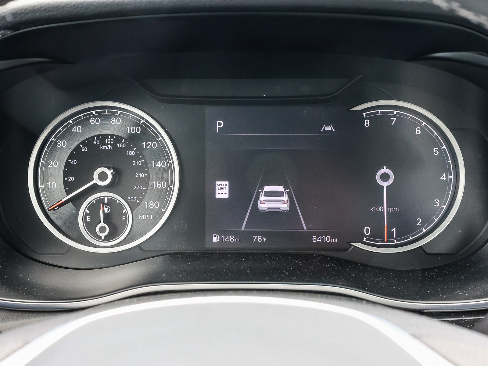 Used 2026 Genesis G70 2.5T Prestige RWD image 25