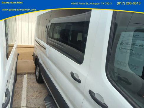 Used 2017 Ford Transit 350 XL image 5