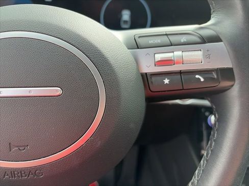 Used 2025 Hyundai Santa Cruz Limited image 15