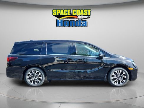New 2026 Honda Odyssey Elite image 13