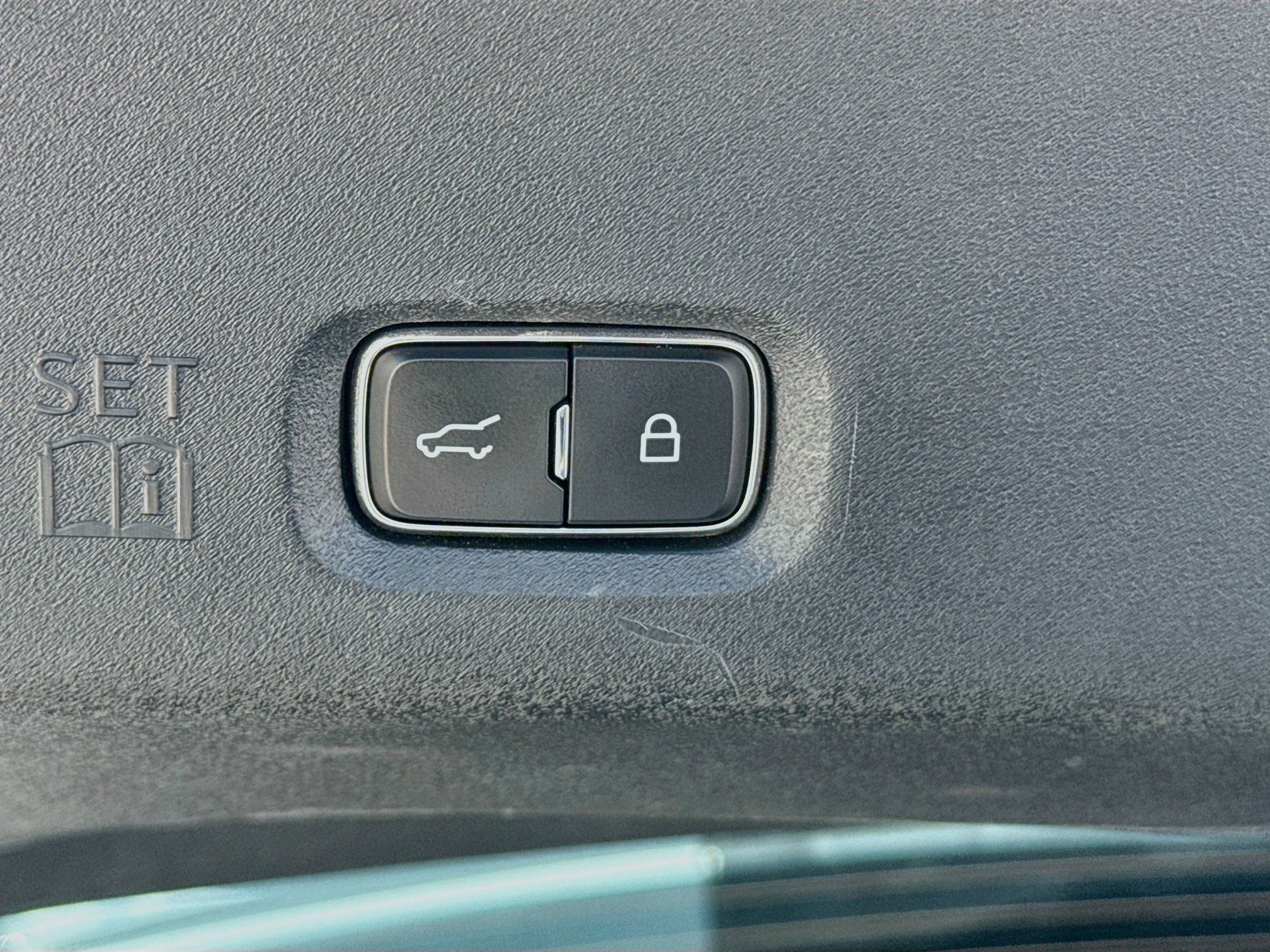 Used 2025 Ford Expedition Platinum AWD/4WD image 33