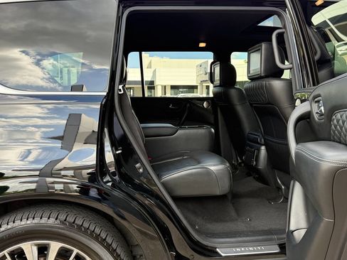 Used 2021 INFINITI QX80 Sensory w/ Cargo Package image 38