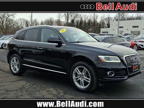 Used 2017 Audi Q5 2.0T Premium image 1