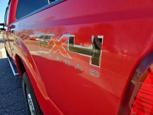 Used 2011 Ford F250 Lariat w/ Lariat Interior Pkg image 13